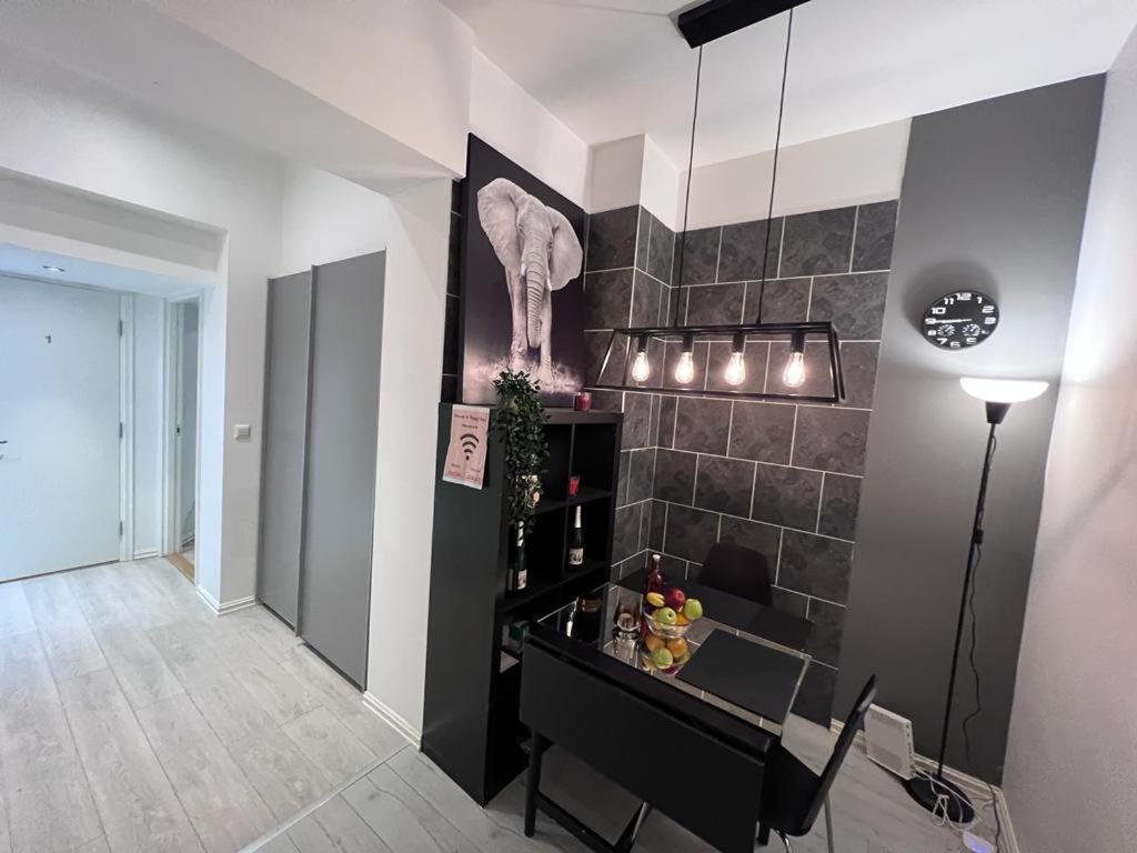 Elegant Private Room Oslo Central - Grunerlokka 1Km From Oslo S Station Exterior photo